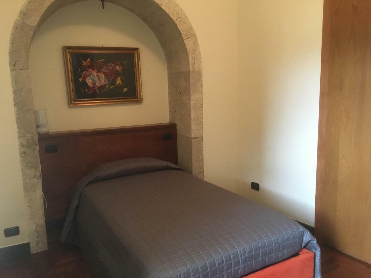 מלון איסרניה Il Palazzotto מראה חיצוני תמונה